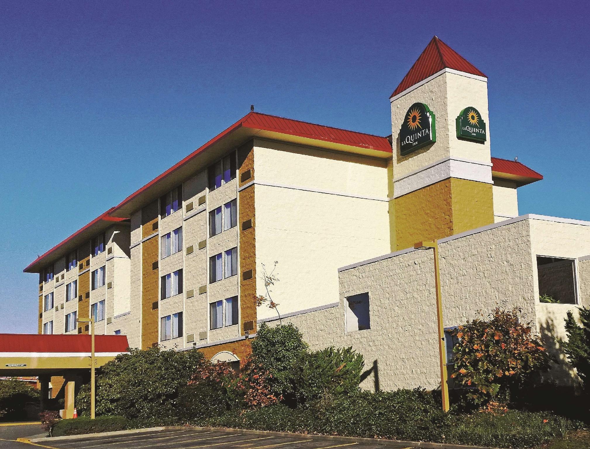 La Quinta Inn By Wyndham Lynnwood Exteriör bild