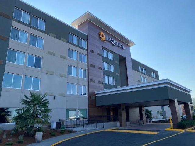 La Quinta Inn By Wyndham Lynnwood Exteriör bild