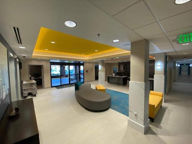 La Quinta Inn By Wyndham Lynnwood Exteriör bild