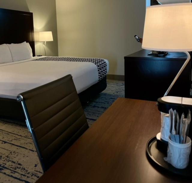 La Quinta Inn By Wyndham Lynnwood Exteriör bild