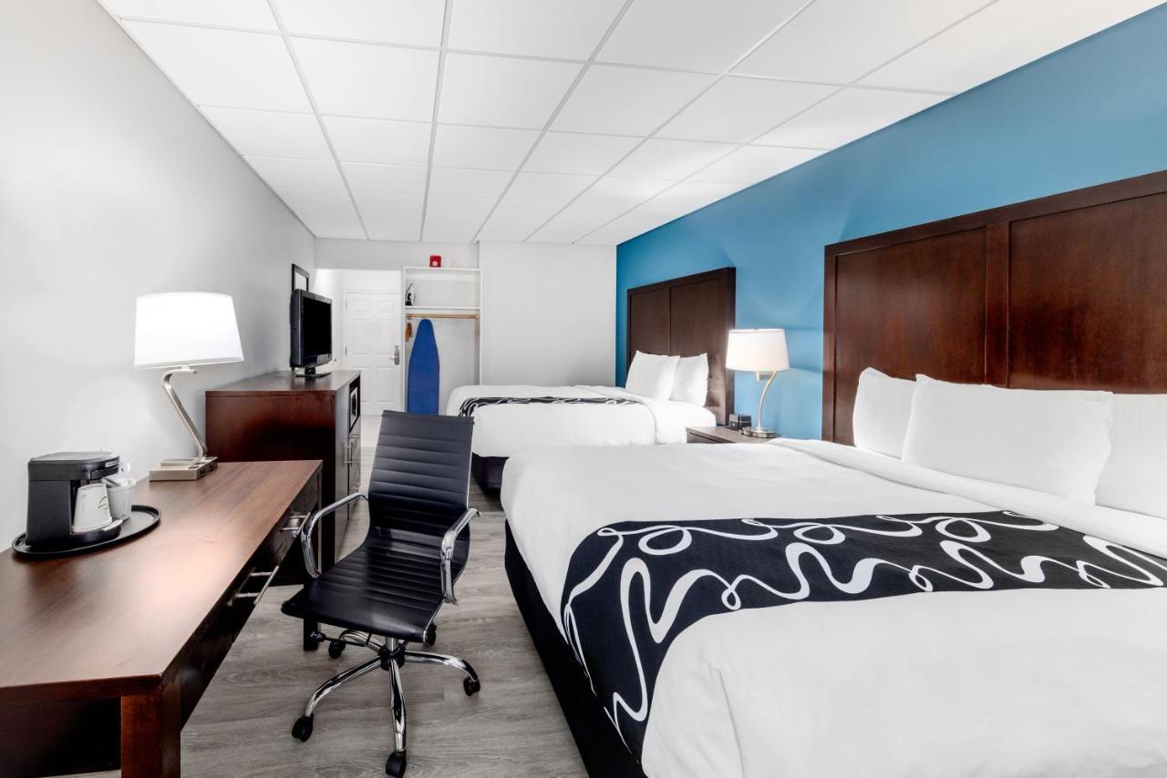 La Quinta Inn By Wyndham Lynnwood Exteriör bild