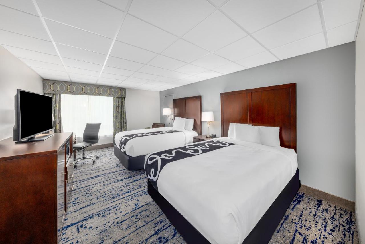 La Quinta Inn By Wyndham Lynnwood Exteriör bild