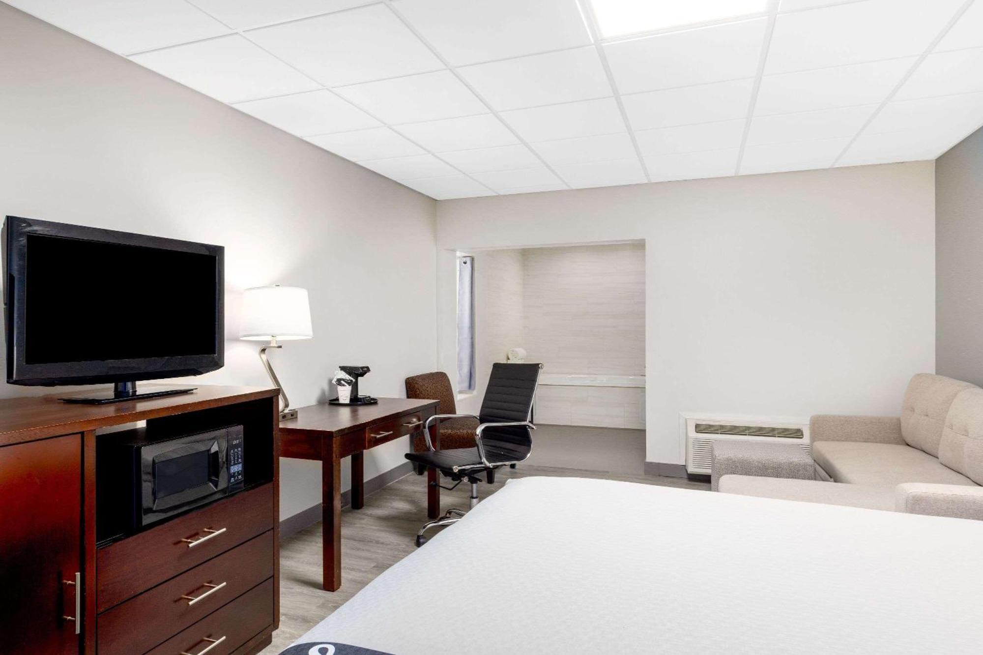 La Quinta Inn By Wyndham Lynnwood Exteriör bild